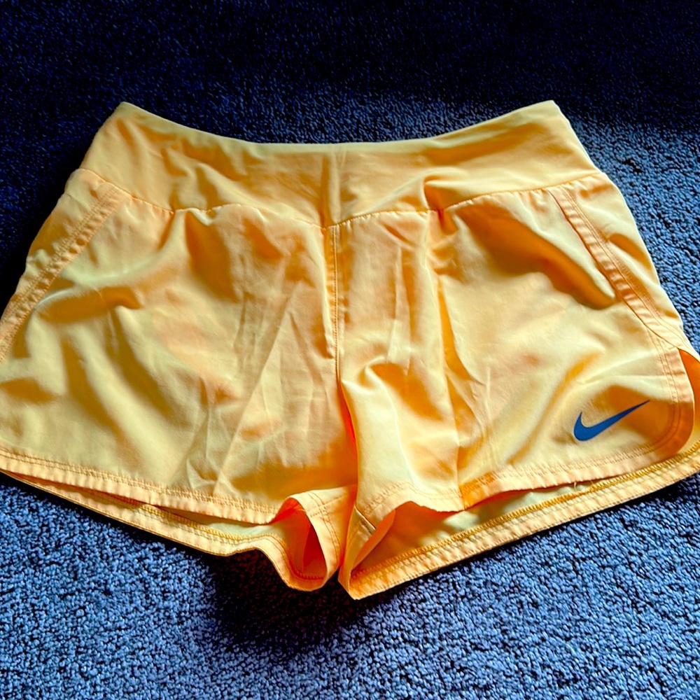Nike Dri Fit Sz M Shorts